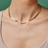 Guld halsband | Upptäck vackra halsband hos ENAMEL | Låg frakt