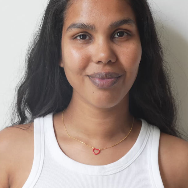 ENAMEL Copenhagen Halsband, Organic Enamel Heart Necklaces Red